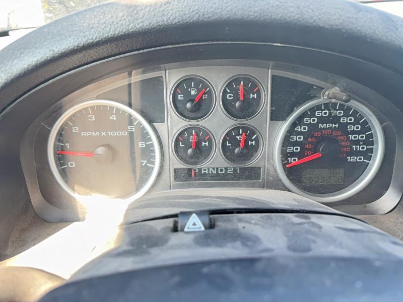 2005 Ford F-150 VIN 1FTPX14595FA53807 COPART salvage auction — MINOR DENT/SCRATCHES, Ne - Certificate Of Title (P), sold $775 on 2026-07-09 (photo 8)