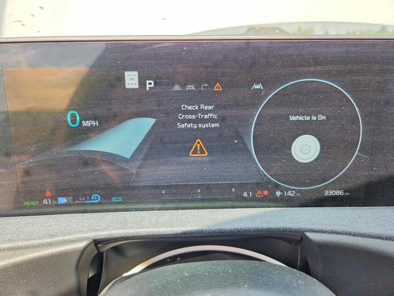 2022 Kia Ev6 VIN KNDC3DLC0N5055074 COPART salvage auction — REAR END, Il - Salvage Certificate, sold $7,500 on 2026-07-28 (photo 9)