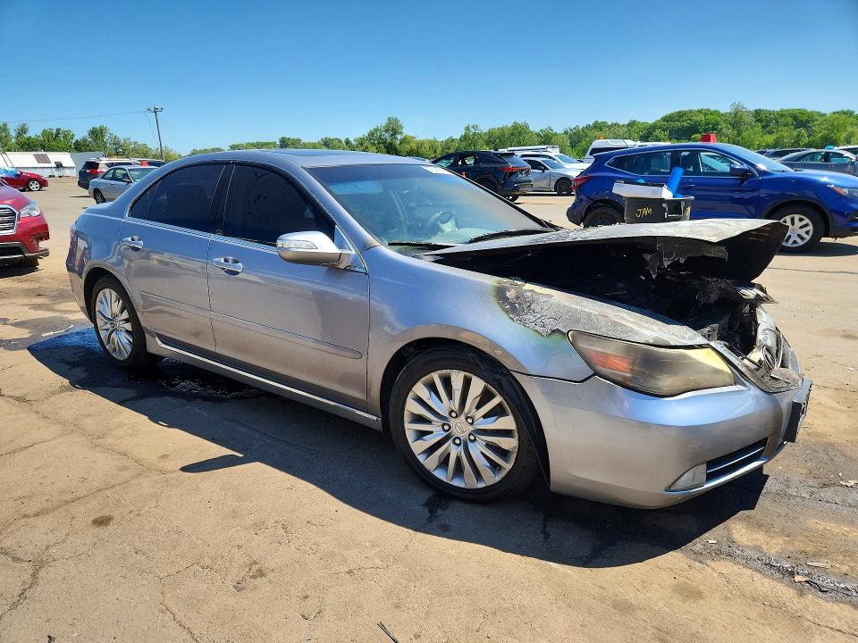 2012 Acura Rl VIN JH4KB2F64CC000207 COPART salvage auction — Burn Engine, CT - CERT OF TITLE-PARTS ONLY SALVA, sold $475 on 2026-07-02 (photo 4)