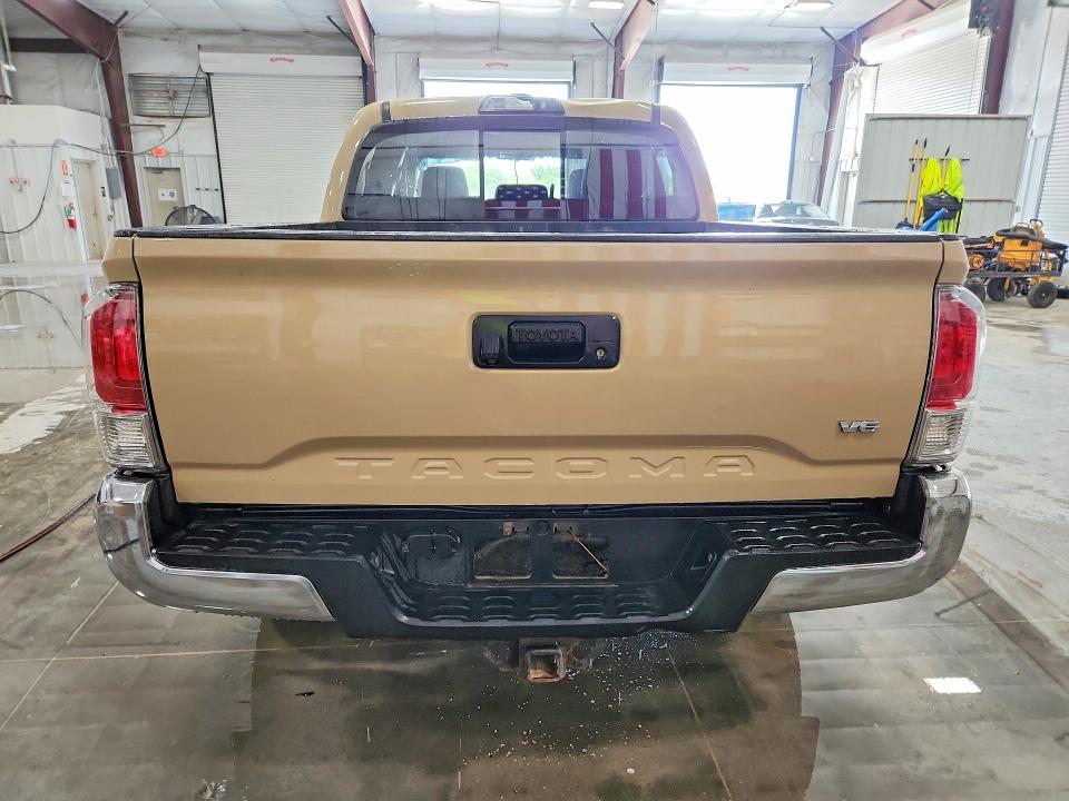 2017 Toyota Tacoma VIN 5TFCZ5AN3HX051750 COPART salvage auction — ROOF, Il - Salvage Certificate, sold $375 on 2026-07-29 (photo 6)