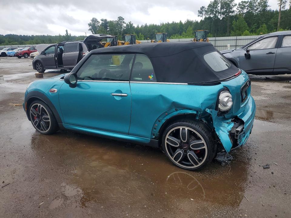 2018 Mini Cooper VIN WMWWH9C57J3A78466 COPART salvage auction — REAR END, SC - CERT OF TITLE-SALVAGE, sold $900 on 2026-07-27 (photo 2)