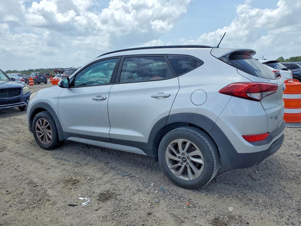 2017 Hyundai Tucson VIN KM8J33A26HU388848 COPART salvage auction — MECHANICAL, Tx - Certificate Of Title, sold $725 on 2026-07-09 (photo 2)