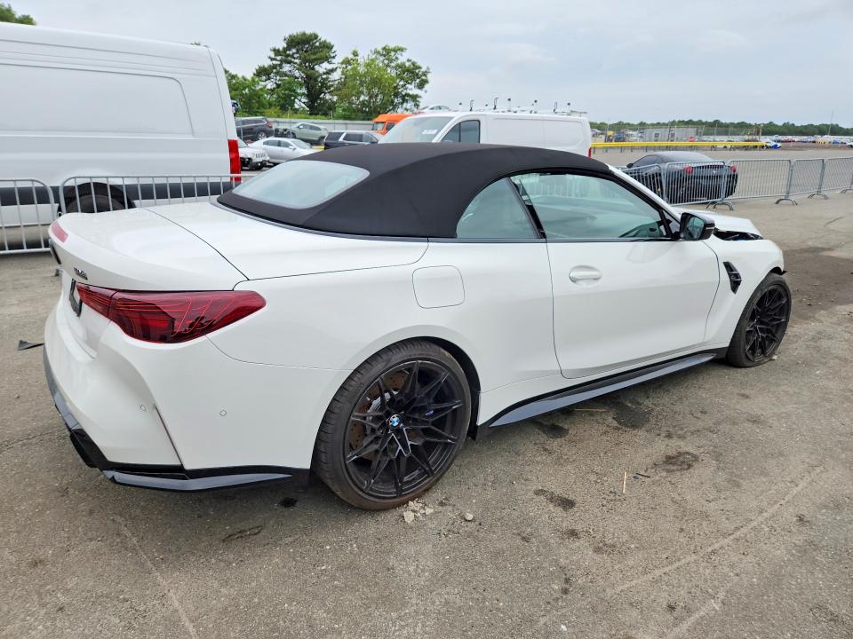 2027 BMW M4 VIN WBS43BA06VCX91684 COPART salvage auction — FRONT END, FL - CERTIFICATE OF TITLE, sold $42,750 on 2026-07-20 (photo 3)