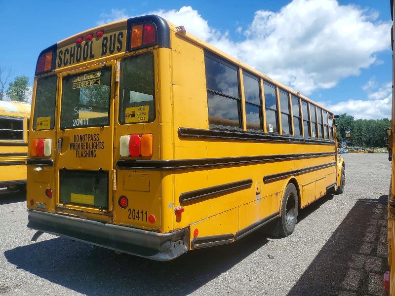 2011 Thomas Saf-t-liner c2 VIN 4UZABRDU5BCAU4169 COPART salvage auction — NORMAL WEAR, ON - PERMIT NO BRAND - UNFIT, sold $1,800 on 2026-09-22 (photo 4)
