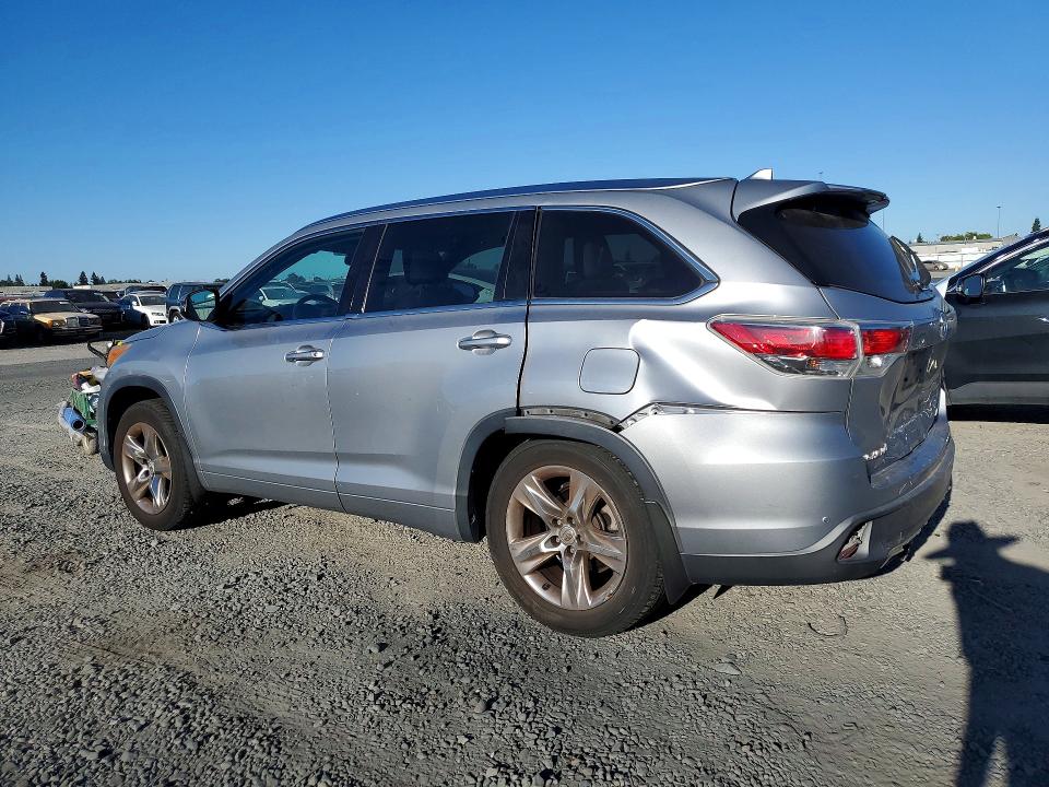2015 Toyota Highlander VIN 5TDDKRFH0FS124675 COPART salvage auction — REAR END, Ca - Salvage Certificate, sold $6,900 on 2026-07-09 (photo 2)
