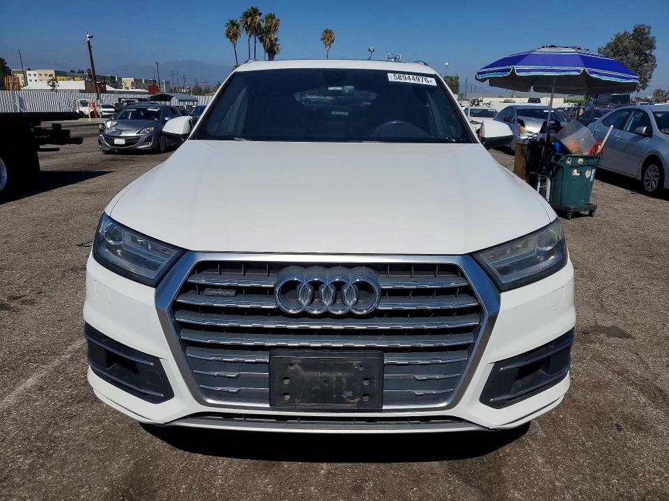2018 Audi Q7 VIN WA1LAAF74JD019630 COPART salvage auction — MECHANICAL, CA - DIS/DLR/EXP ONLY CLEAN TITLE, sold $7,000 on 2026-08-28 (photo 5)