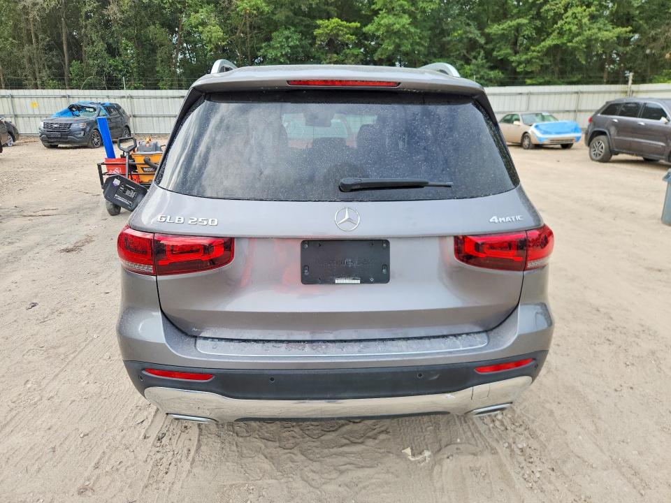 2020 Mercedes-benz Glb VIN W1N4M4HBXLW056377 COPART salvage auction — MINOR DENT/SCRATCHES, Fl - Certificate Of Title, sold $9,500 on 2026-07-27 (photo 6)
