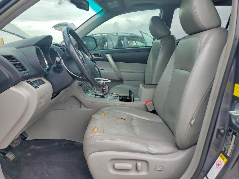 2011 Toyota Highlander VIN 5TDZK3EH7BS041288 COPART salvage auction — FRONT END, TN - CERTIFICATE OF TITLE, sold $2,950 on 2026-07-27 (photo 7)