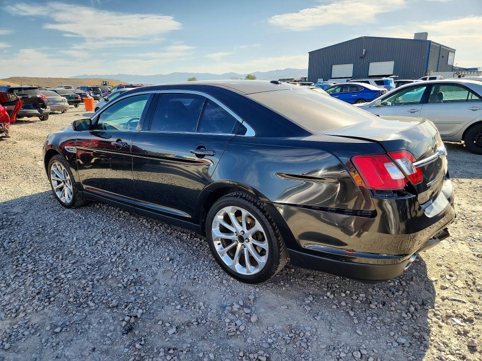 2010 Ford Taurus VIN 1FAHP2FW6AG134001 COPART salvage auction — REAR END, Ut - Salvage Certificate, sold $525 on 2026-07-02 (photo 2)