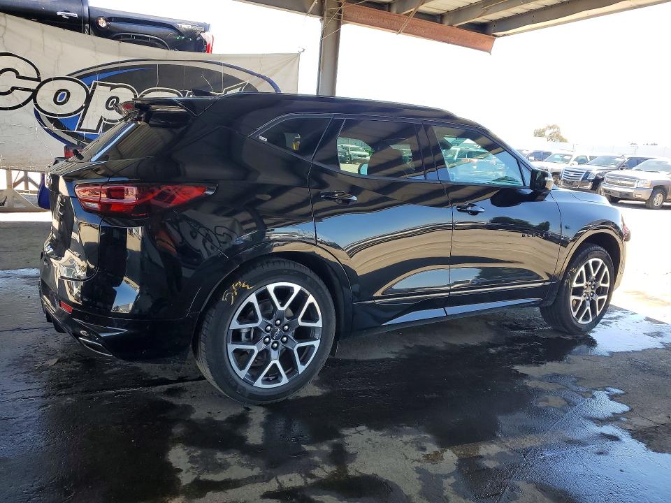 2025 Chevrolet Blazer VIN 3GNKBKRS2SS205650 COPART salvage auction — REAR END, Ca - Non-Repairable Vehicle Cert, sold $3,600 on 2026-08-03 (photo 3)