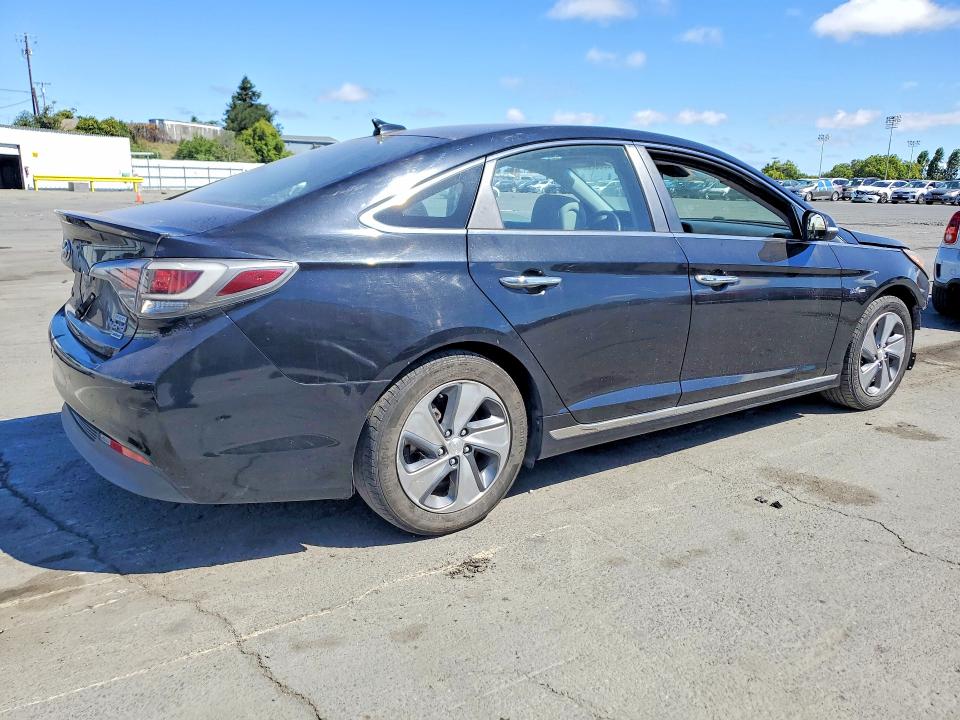2017 Hyundai Sonata hybrid VIN KMHE54L21HA049222 COPART salvage auction — FRONT END, CA - SALVAGE CERTIFICATE, sold $875 on 2026-07-10 (photo 3)