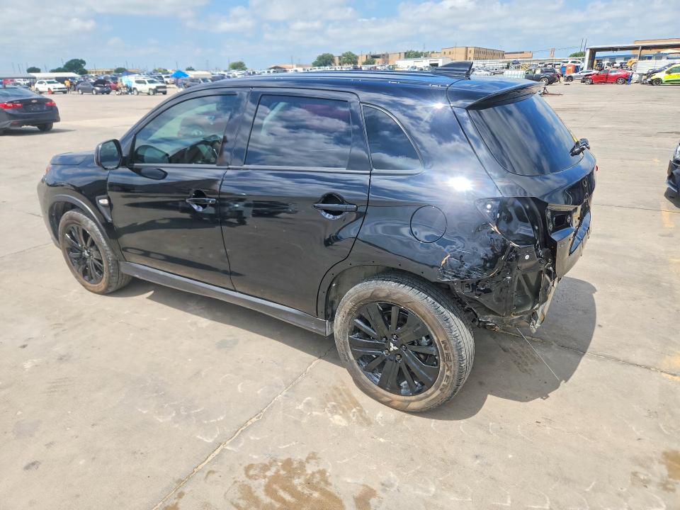 2025 Mitsubishi Outlander VIN JA4ARUAU4SU002617 COPART salvage auction — REAR END, Tx - Salvage Vehicle Title, sold $10,900 on 2026-07-09 (photo 2)