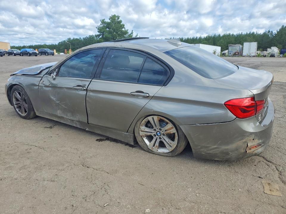 2016 BMW VIN WBA8E3G56GNU00842 COPART salvage auction — ROLLOVER, Sc - Cert Of Title-Salvage, sold $550 on 2026-08-14 (photo 2)