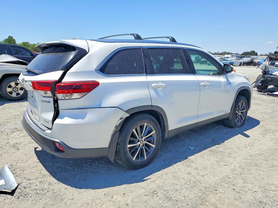 2019 Toyota Highlander hybrid VIN 5TDJGRFH1KS078563 COPART salvage auction — REAR END, CA - SALVAGE CERTIFICATE, sold $8,300 on 2026-07-16 (photo 3)