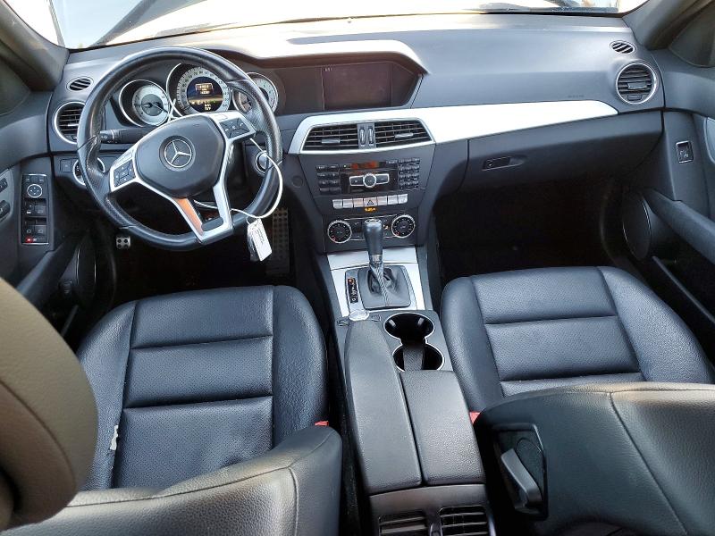 2013 Mercedes-benz C-klasse VIN WDDGF4HBXDR252386 COPART salvage auction — FRONT END, CA - SALVAGE CERTIFICATE, sold $1,250 on 2026-07-06 (photo 8)