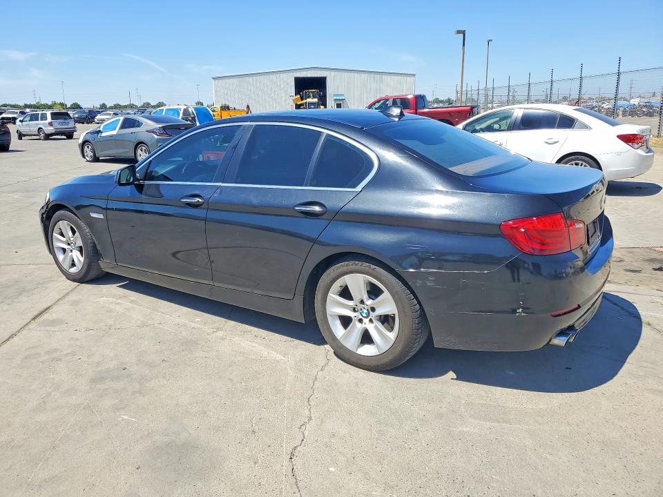 2013 BMW VIN WBAXG5C59DDY33838 COPART salvage auction — MINOR DENT/SCRATCHES, Ca - Dis/Dlr/Exp App For Dup Salvag, sold $450 on 2026-07-05 (photo 2)