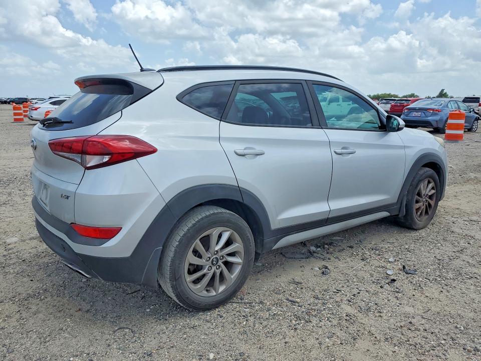 2017 Hyundai Tucson VIN KM8J33A26HU388848 COPART salvage auction — MECHANICAL, Tx - Certificate Of Title, sold $725 on 2026-07-09 (photo 3)