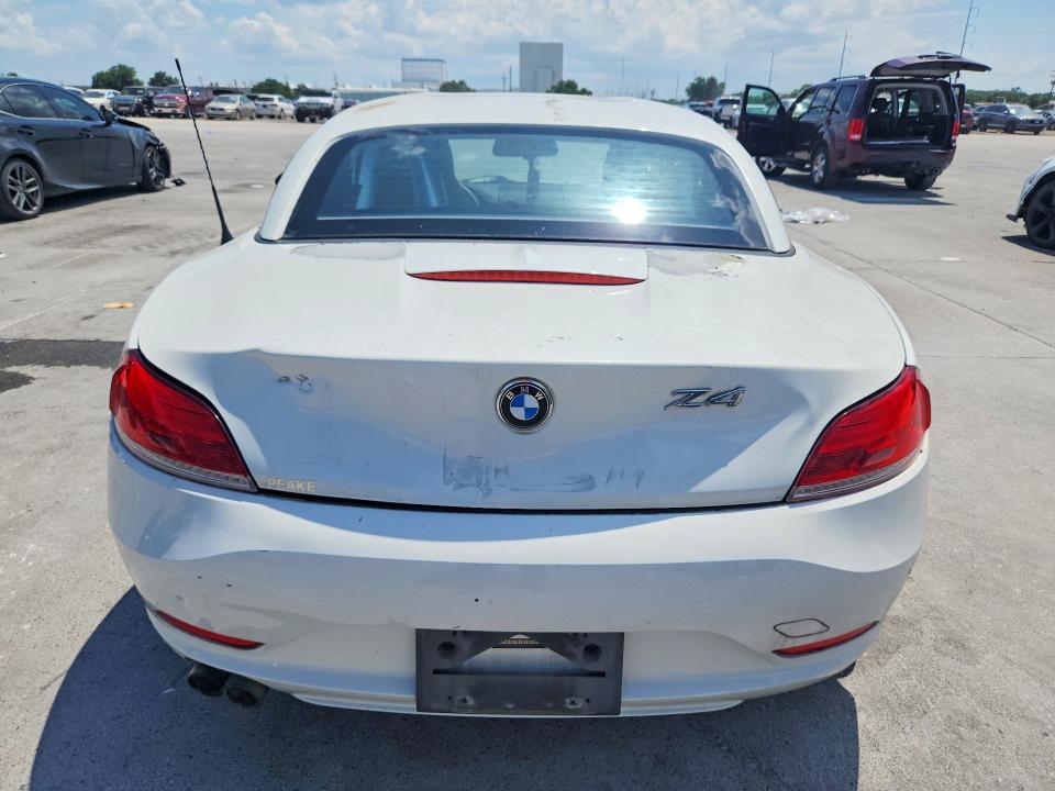 2009 BMW Z4 VIN WBALM53539E161218 COPART salvage auction — MINOR DENT/SCRATCHES, LA - CERT OF TITLE-SALVAGE, sold $2,500 on 2026-07-29 (photo 6)