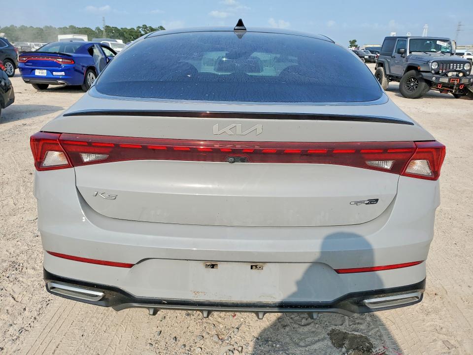 2022 Kia K5 VIN 5XXG64J29NG120731 COPART salvage auction — WATER/FLOOD, Tx - Salvage Title-Flood Damage, sold $4,100 on 2026-07-28 (photo 6)