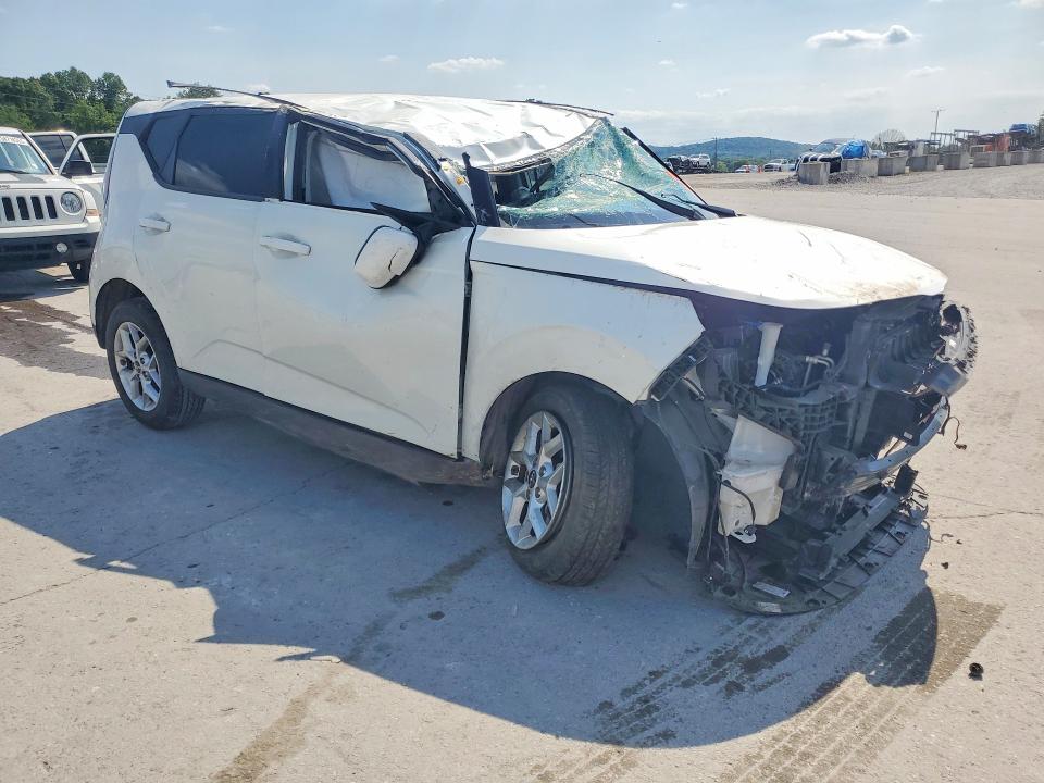 2023 Kia Soul VIN KNDJ23AU6P7885839 COPART salvage auction — ROLLOVER, Tn - Salvage Certificate, sold $1,150 on 2026-07-27 (photo 4)