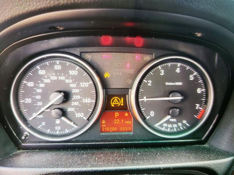 2010 BMW 3er VIN WBAPH7G51ANM51490 COPART salvage auction — SIDE, Fl - Cert Of Title Slvg Rebuildable, sold $100 on 2026-07-29 (photo 9)