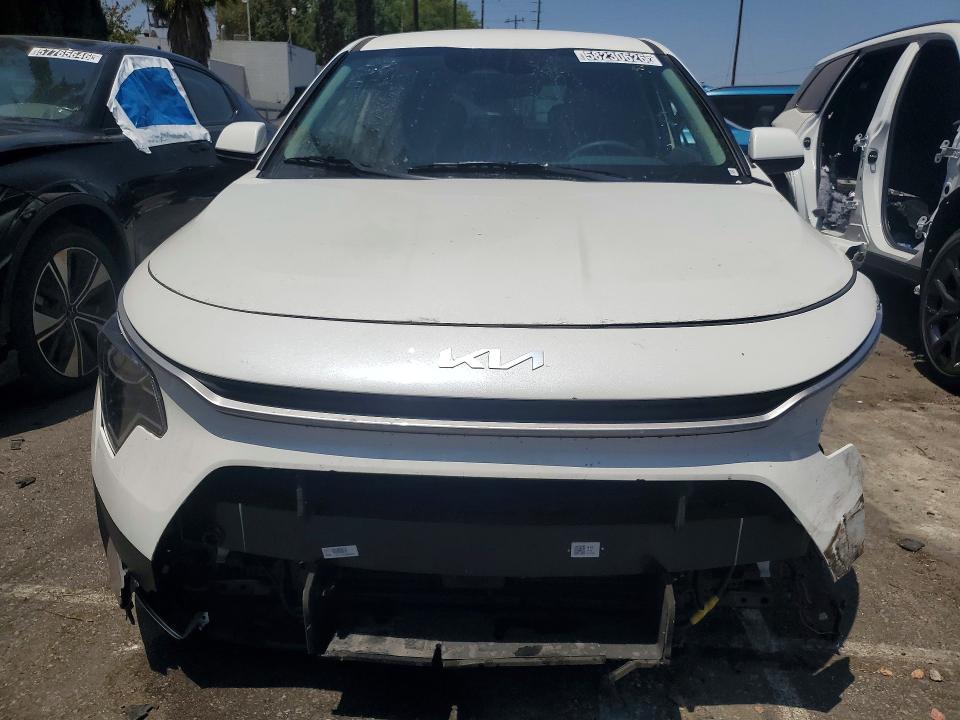 2026 Kia Niro VIN KNDCP3LE5T5330497 COPART salvage auction — FRONT END, CA - CERTIFICATE OF TITLE, sold $5,700 on 2026-07-08 (photo 5)