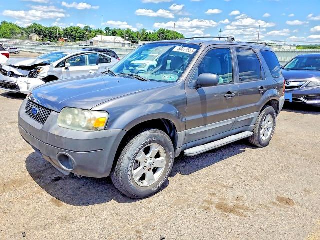2005 Ford Escape VIN 1FMYU93175KD99593 COPART salvage auction — ENGINE BURN, PA - CERT OF SALV-R=RECONSTRUCTED, sold $400 on 2026-07-02 (photo 1)