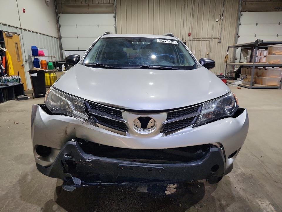 2013 Toyota Rav 4 VIN JTMZFREV9D5016852 COPART salvage auction — FRONT END, NH - CERT OF TITLE-SALVAGE, sold $2,100 on 2026-07-23 (photo 5)