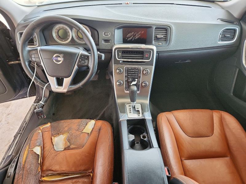 2012 Volvo S60 VIN YV1622FS5C2080102 COPART salvage auction — Burn Interior, FL - CERT OF TITLE SLVG REBUILDABLE, sold $275 on 2026-08-12 (photo 8)