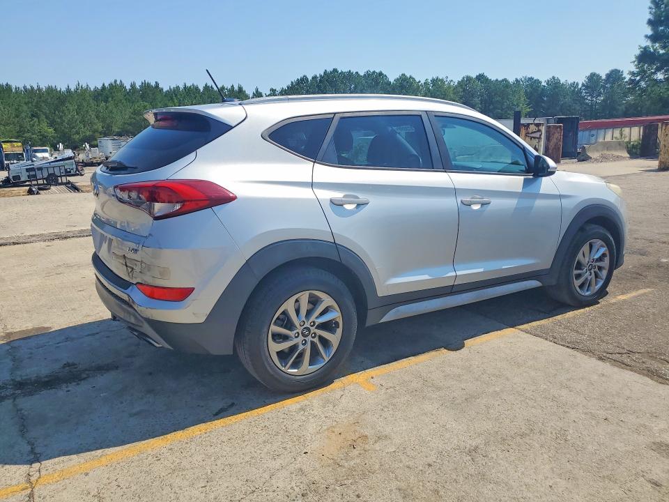 2017 Hyundai Tucson VIN KM8J33A26HU432864 COPART salvage auction — NORMAL WEAR, Sc - Certificate Of Title (P), sold $2,050 on 2026-07-24 (photo 3)