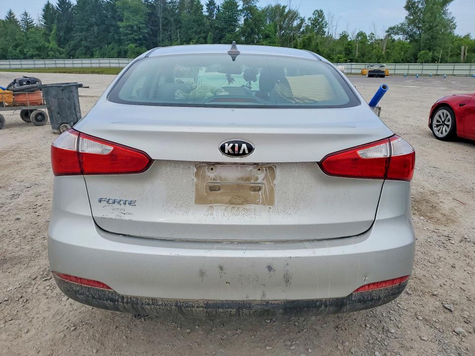 2016 Kia Forte VIN KNAFK4A60G5446657 COPART salvage auction — FRONT END, Ny - Mv-907A Salvage Certificate, sold $225 on 2026-07-13 (photo 6)