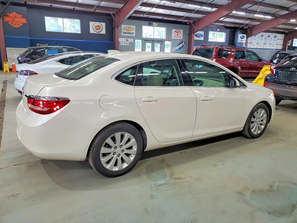 2015 Buick Verano VIN 1G4PP5SK5F4200374 COPART salvage auction — MINOR DENT/SCRATCHES, Ma - Cert Of Title-Reconstrctd Coll, sold $2,000 on 2026-07-10 (photo 3)
