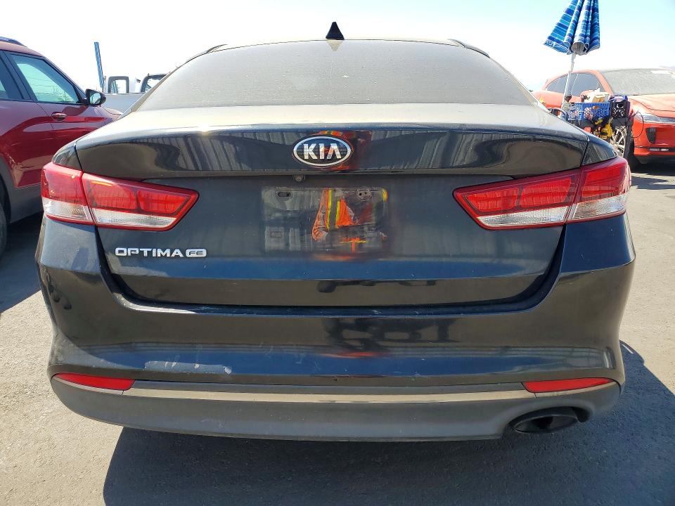 2016 Kia Optima VIN KNAGT4L35G5117151 COPART salvage auction — MINOR DENT/SCRATCHES, Ca - Dis/Dlr/Exp Only Clean Title, sold $2,150 on 2026-07-06 (photo 6)