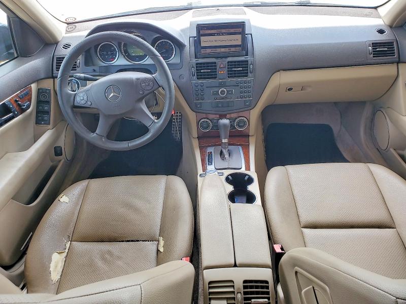 2011 Mercedes-benz C-klasse VIN WDDGF8BB1BR187411 COPART salvage auction — NORMAL WEAR, Al - Certificate Of Title, sold $1,850 on 2026-07-28 (photo 8)