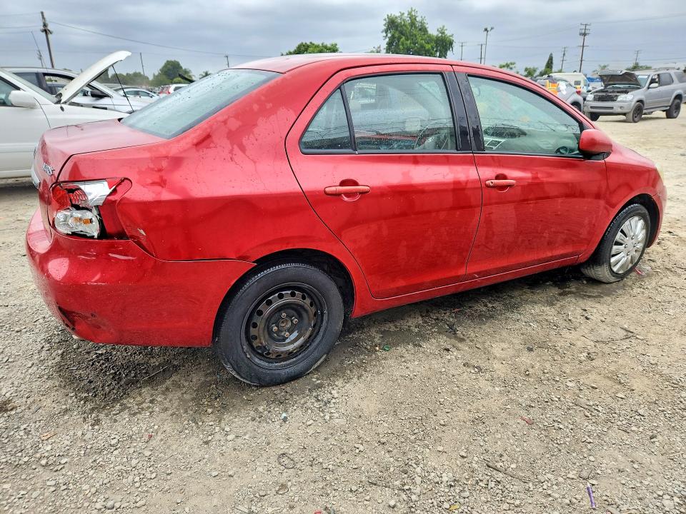 2007 Toyota Yaris VIN JTDBT923671010967 COPART salvage auction — SIDE, Mt - Dis/Dlr/Exp Only Clean Title, sold $550 on 2026-07-20 (photo 3)