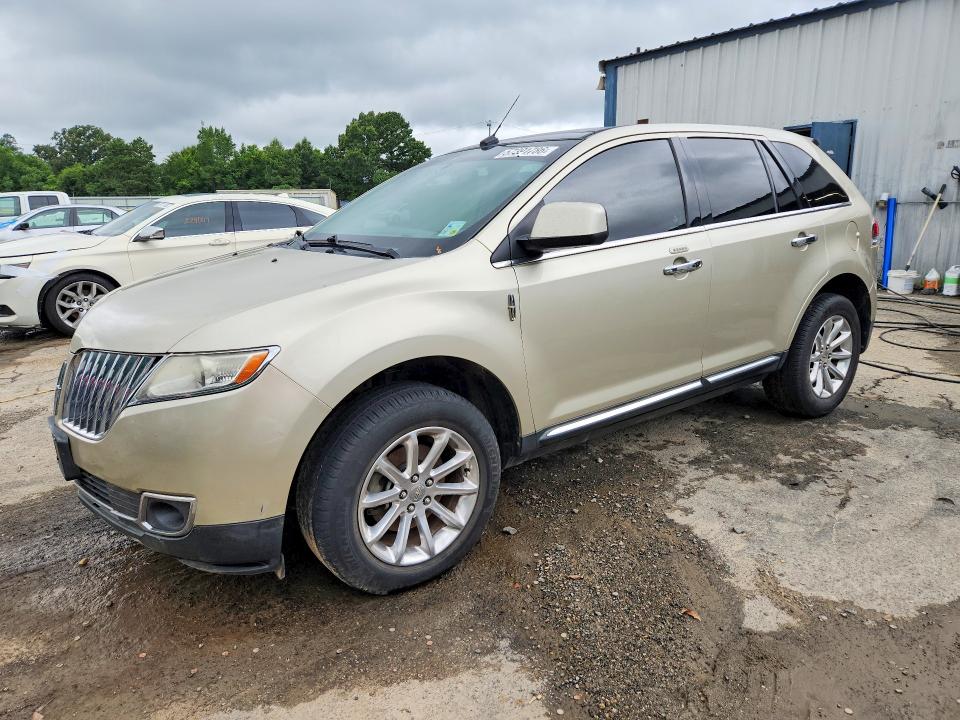 2011 Lincoln Mkx VIN 2LMDJ6JK0BBJ03258 COPART salvage auction — FRONT END, La - Cert Of Title-Salvage, sold $700 on 2026-07-09 (photo 1)