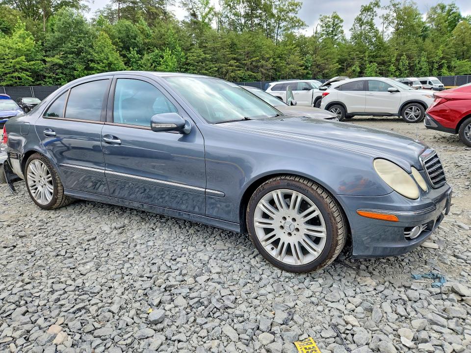2007 Mercedes-benz E-class VIN WDBUF56X87B086401 COPART salvage auction — REAR END, Md - Cert Of Salvage > 75% Damage, sold $400 on 2026-07-10 (photo 4)