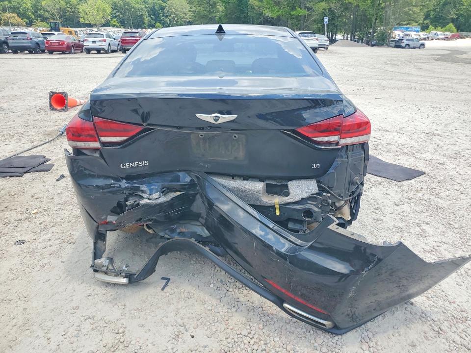 2015 Hyundai Genesis VIN KMHGN4JE8FU080257 COPART salvage auction — REAR END, Nc - Salvage Certificate Of Title, sold $1,350 on 2026-07-31 (photo 6)