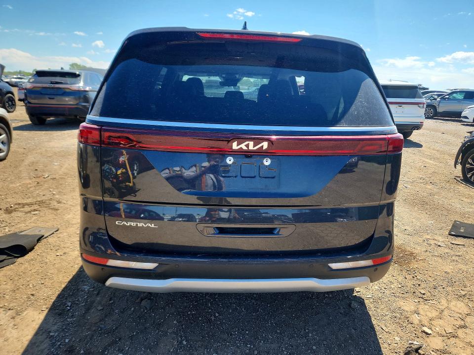2023 Kia Carnival VIN KNDNB4H38P6199571 COPART salvage auction — SIDE, Il - Salvage Certificate, sold $8,000 on 2026-07-28 (photo 6)