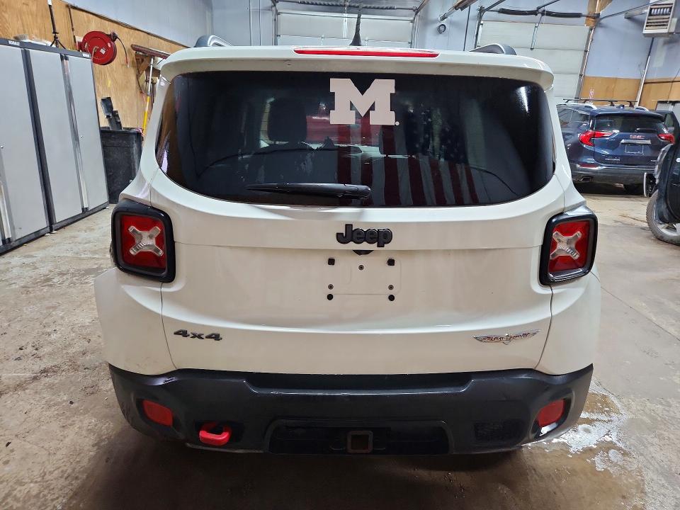 2017 Jeep Renegade VIN ZACCJBCBXHPF75392 COPART salvage auction — FRONT END, Mi - Certificate Of Title, sold $2,350 on 2026-08-05 (photo 6)