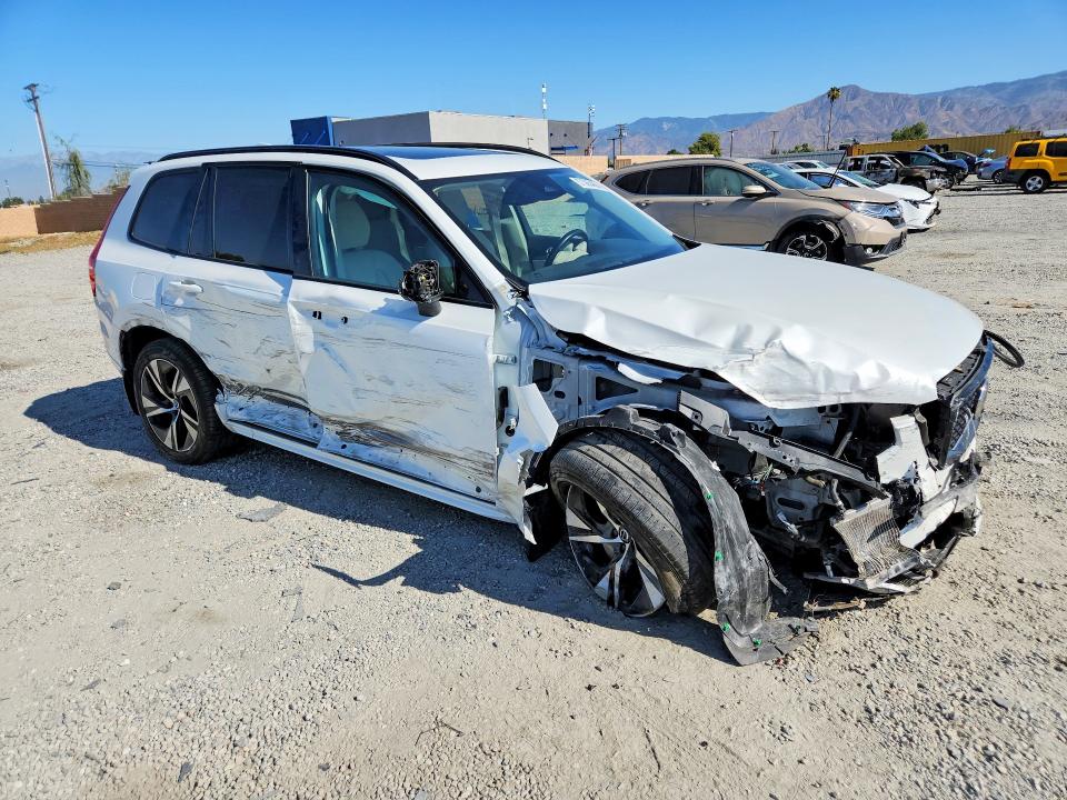 2023 Volvo VIN YV4H60CW9P1910250 COPART salvage auction — SIDE, Ca - Salvage Certificate, sold $8,800 on 2026-08-12 (photo 4)