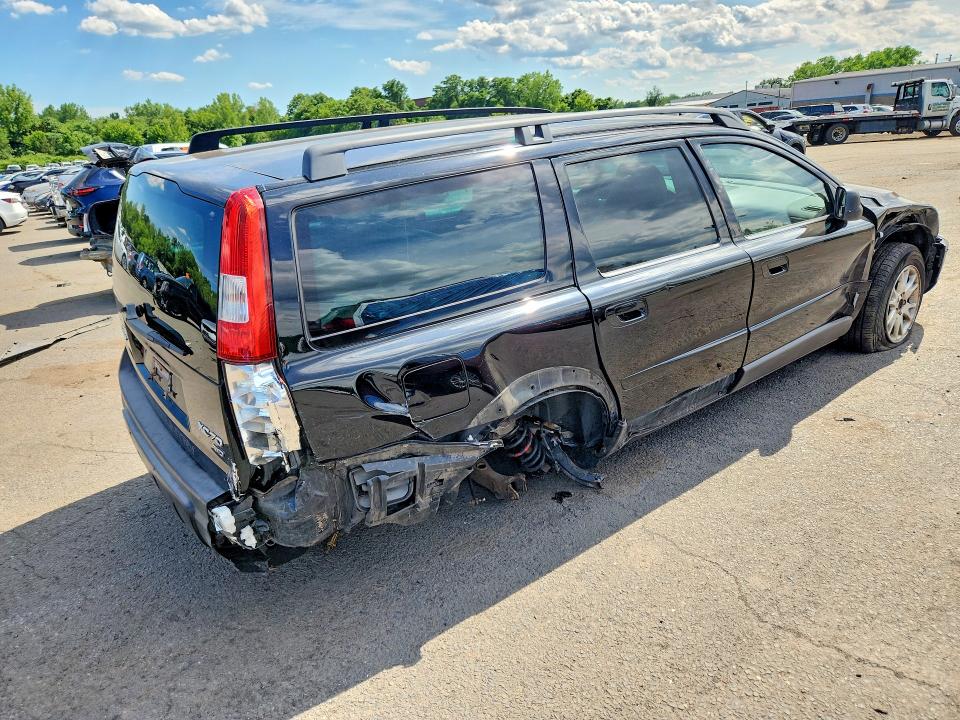 2004 Volvo Xc70 VIN YV1SZ59H541130760 COPART salvage auction — UNDERCARRIAGE, Ct - Cert Of Title-Salvage, sold $475 on 2026-07-07 (photo 3)