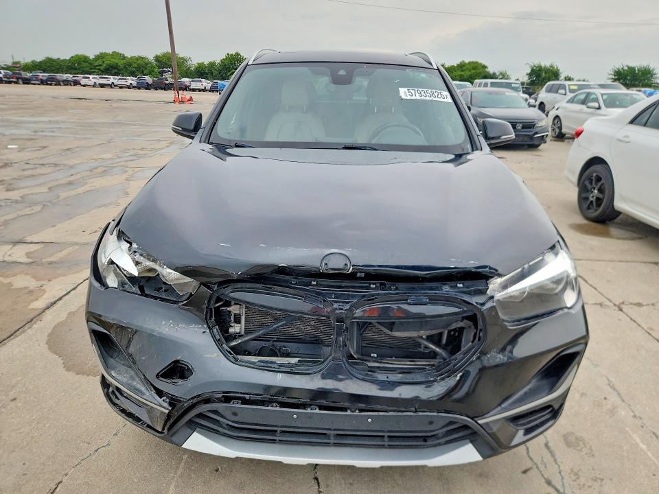 2021 BMW X1 VIN WBXJG7C00M5U01077 COPART salvage auction — FRONT END, Tx - Certificate Of Title (P), sold $7,500 on 2026-07-28 (photo 5)