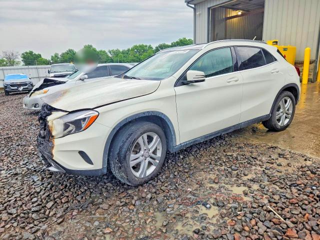 2015 Mercedes-benz Gla-klasse VIN WDCTG4GB4FJ170785 COPART salvage auction — ENGINE BURN, Mo - Salvage Certificate Of Title, sold $1,700 on 2026-08-06 (photo 1)