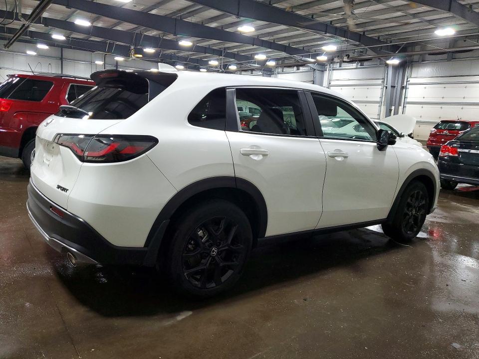 2024 Honda Hr-v VIN 3CZRZ2H57RM755742 COPART salvage auction — HAIL, Mn - Cert Of Title-Salvage, sold $14,700 on 2026-07-28 (photo 3)
