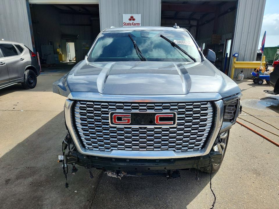 2022 Gmc Yukon VIN 1GKS2JKL6NR342219 COPART salvage auction — SIDE, Salvage Title, sold $10,500 on 2026-07-29 (photo 5)