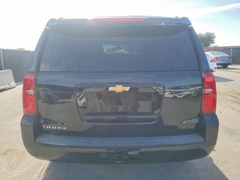 2018 Chevrolet VIN 1GNSCAKC8JR270529 COPART salvage auction — MINOR DENT/SCRATCHES, Fl - Certificate Of Title, sold $8,700 on 2026-07-02 (photo 6)