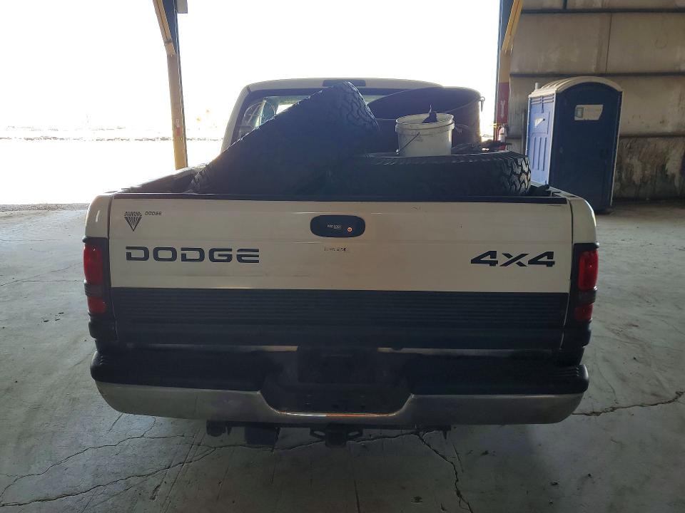 2001 Dodge Ram VIN 1B7HF13Z51J291544 COPART salvage auction — MINOR DENT/SCRATCHES, Az - Certificate Of Title, sold $500 on 2026-07-27 (photo 6)