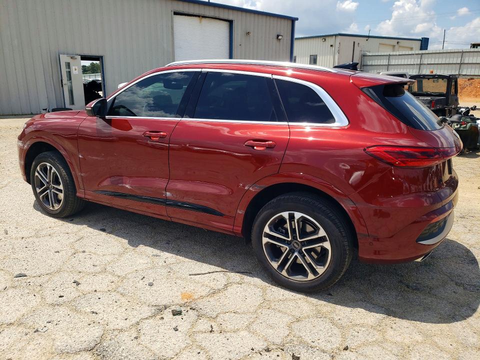 2025 Audi Q5 VIN WA12AAGU6S2106359 COPART salvage auction — FRONT END, Va - Cert Of Title - Salvage, sold $28,500 on 2026-07-17 (photo 2)