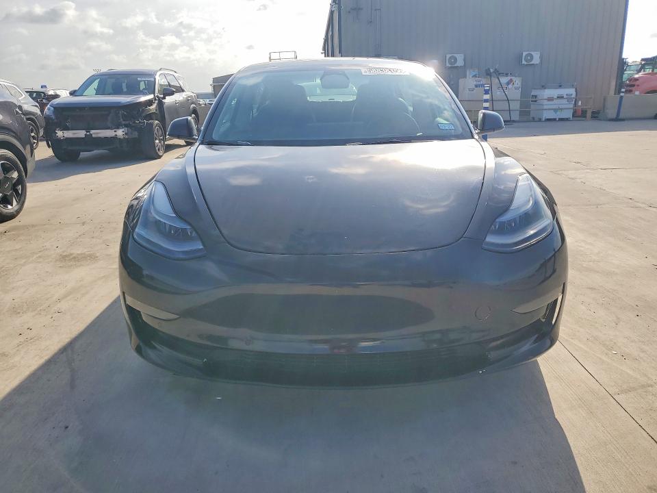 2022 Tesla Model 3 VIN 5YJ3E1EA4NF185202 COPART salvage auction — REAR END, TX - CERTIFICATE OF TITLE, sold $7,200 on 2026-07-08 (photo 5)